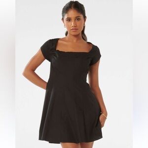 Forever New Black Skater Dress Small